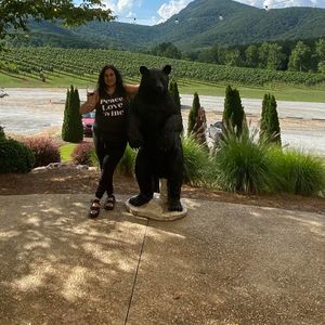 Meet your Posher, Sharon